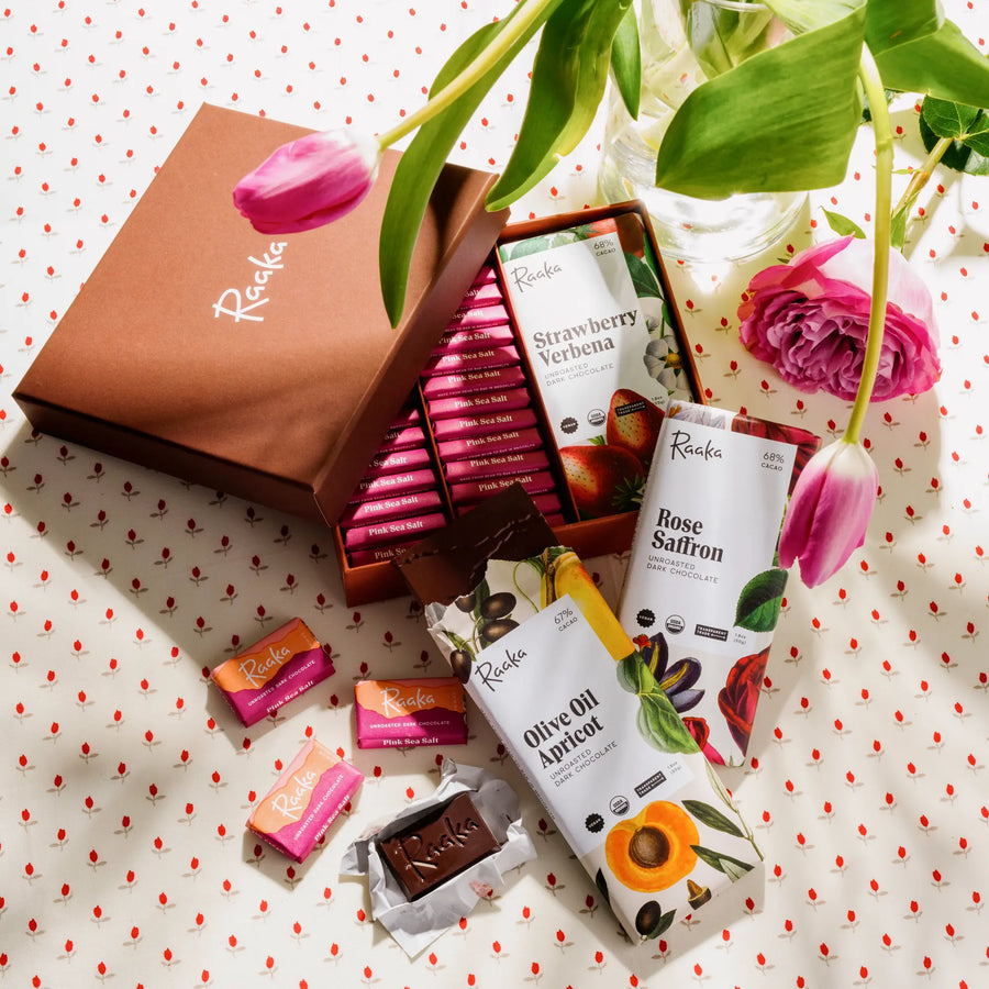 Bites & Bars Signature Gift Box - Balanced Complete Box Assortment